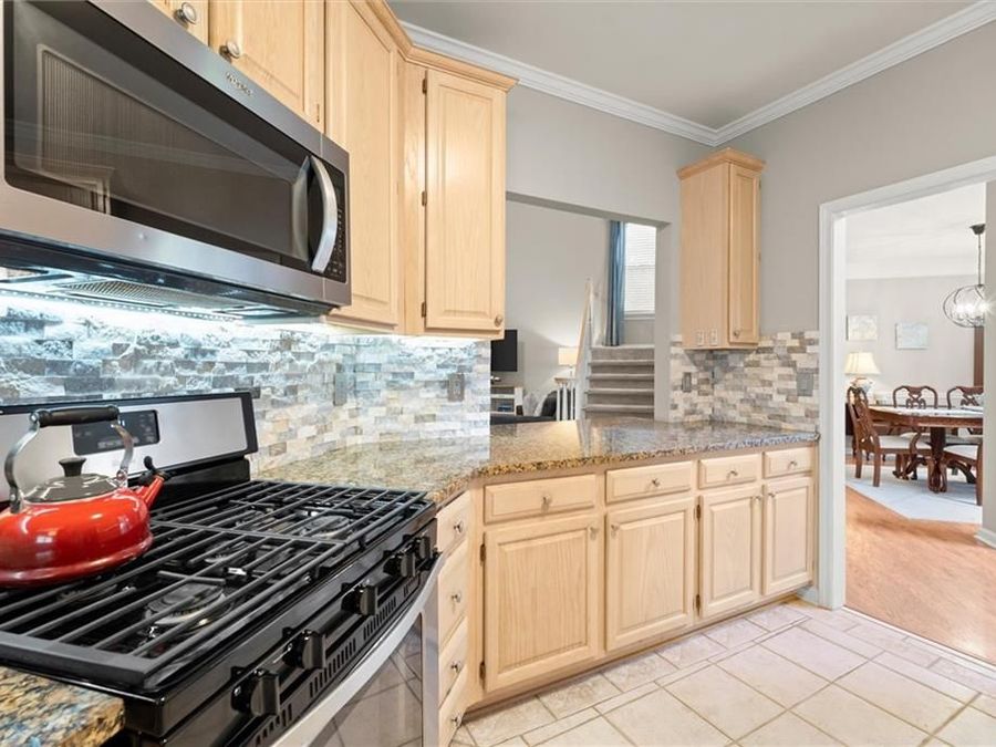 Property Image 6