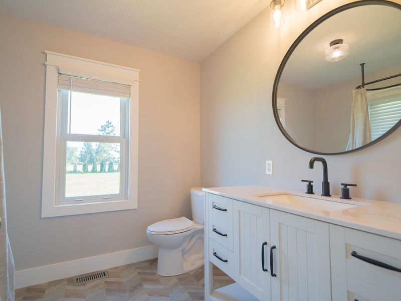 15118 Waynesfield Road, Waynesfield, OH 45896 Photo 12