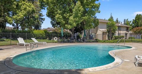 50 W Yorkshire Dr, Stockton, CA 95207 Photo