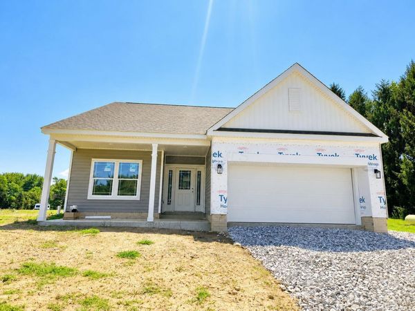 6880 County Road 15, Centerburg, OH 43011
