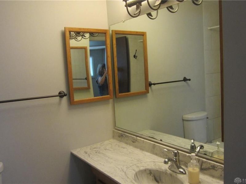 4902 Birchview Court, Huber Heights, OH 45424 Photo 19