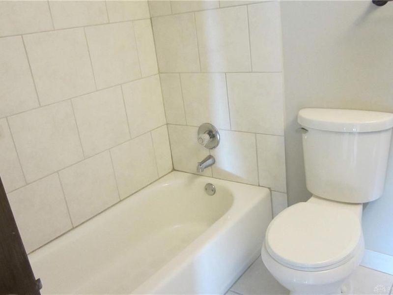 4902 Birchview Court, Huber Heights, OH 45424 Photo 20