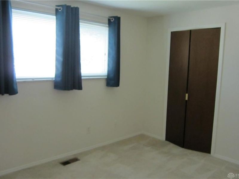 4902 Birchview Court, Huber Heights, OH 45424 Photo 26