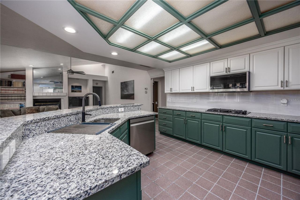4616 NW 57th Drive, Gainesville, FL 32606 Photo