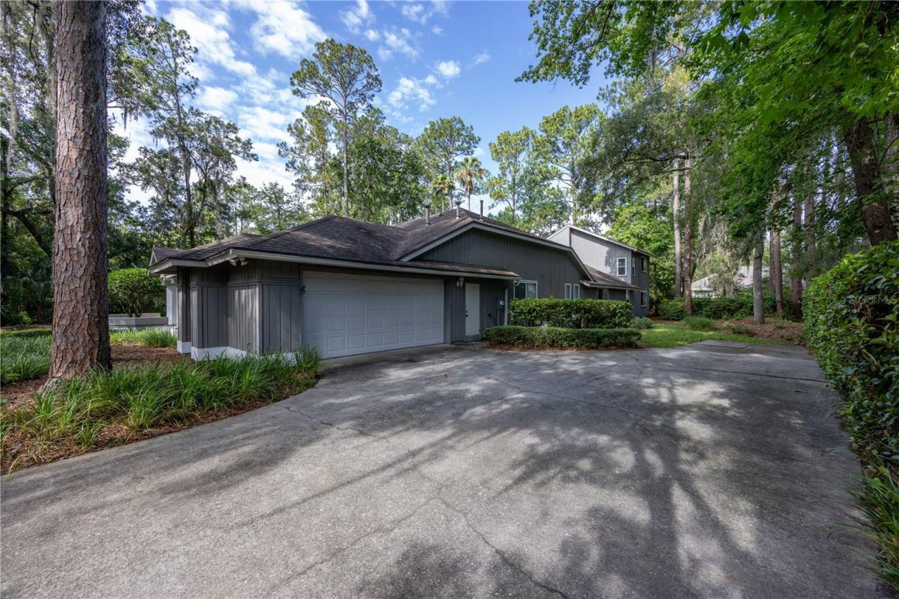 4616 NW 57th Drive, Gainesville, FL 32606 Photo