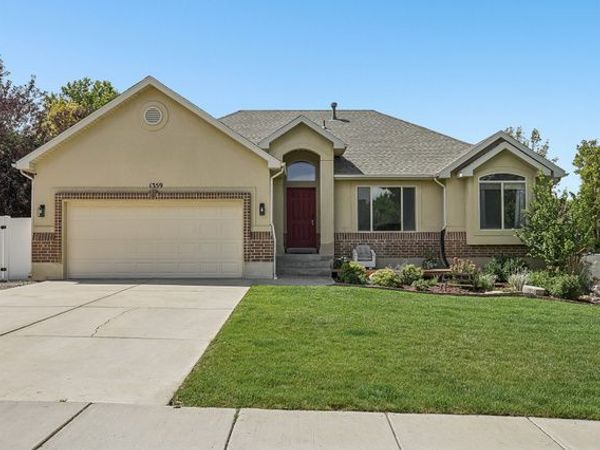 1359 W 2175 S, Syracuse, UT 84075