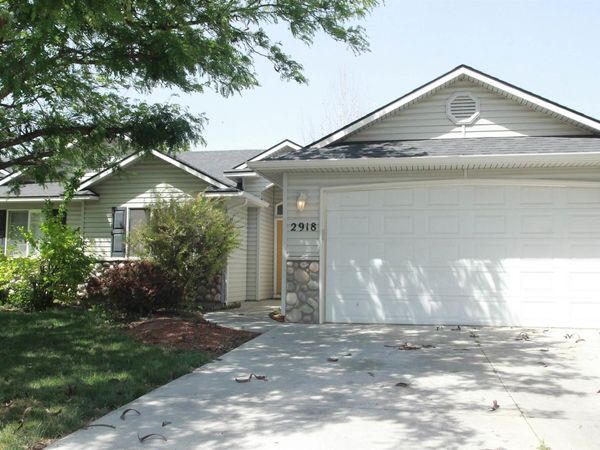 2918 E Ohio Ave, Nampa, ID 83686
