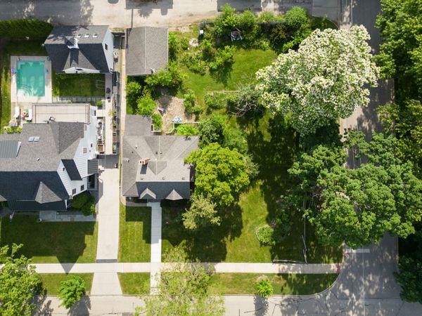 41 S Stough Street , Hinsdale, IL 60521