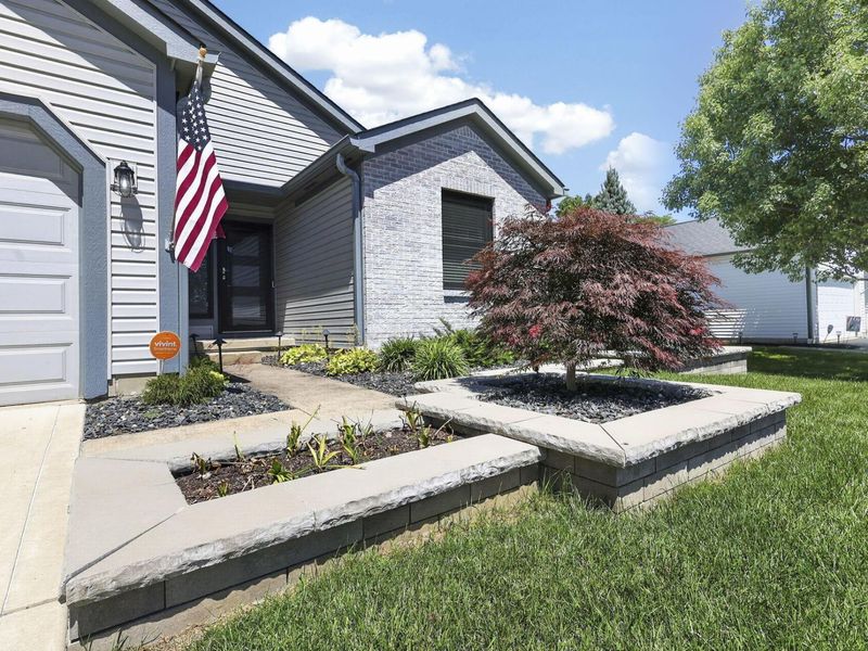 1899 Winding Hollow Drive, Grove City, OH 43123 Photo 8