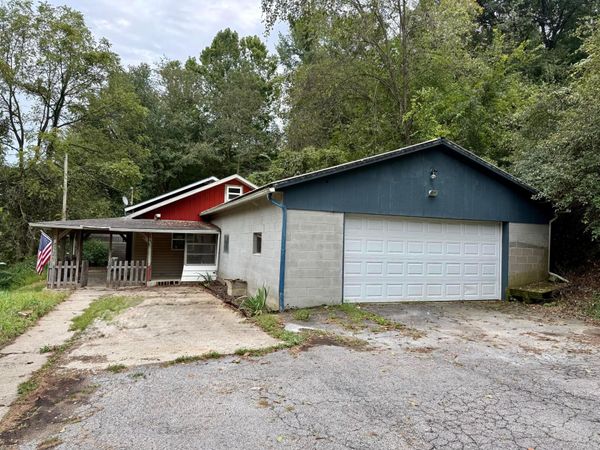 14856 Brushy Fork Road SE, Heath, OH 43056