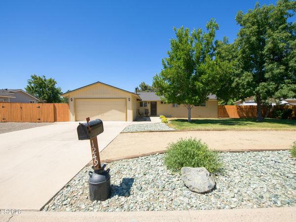 1249 Kingston Way, Gardnerville, NV 89460