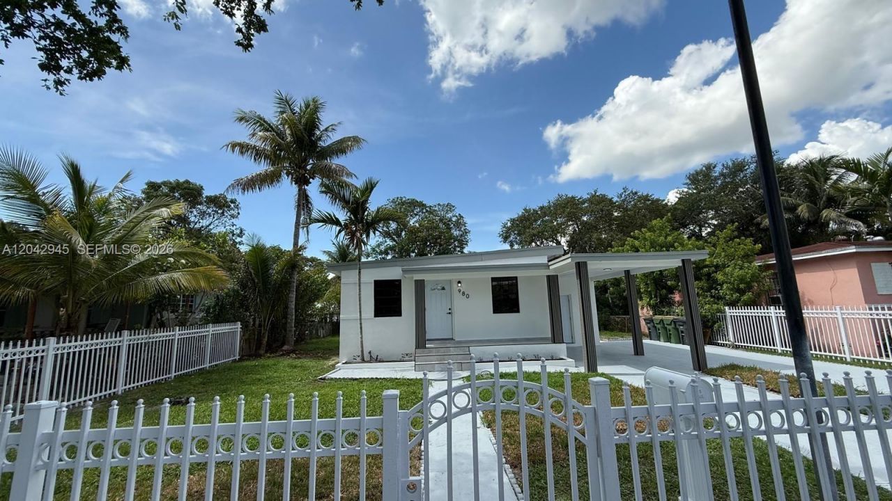 980 NE 146th St , North Miami, FL 33161 Photo