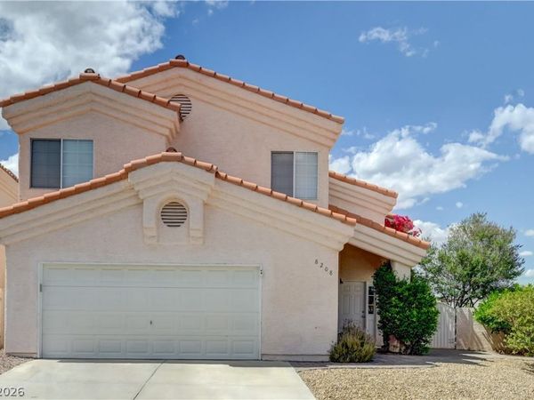 8208 Renfrew Drive , Las Vegas, NV 89145