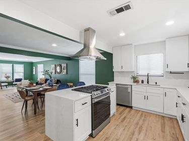 1235 Barlow Avenue, Dallas, TX 75224