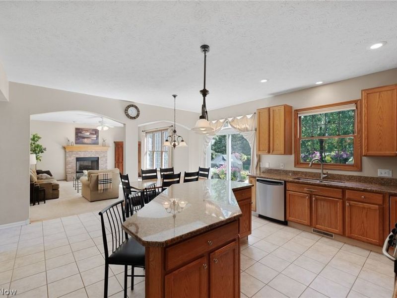 12300 Coopers Run, Strongsville, OH 44149 Photo 11