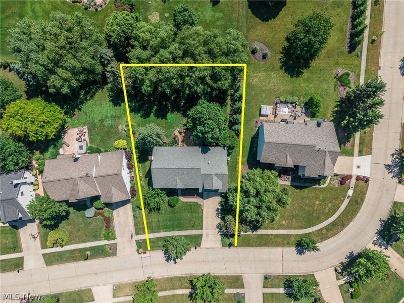 12300 Coopers Run, Strongsville, OH 44149 Photo 3