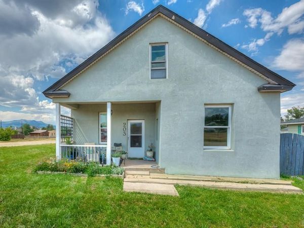203 E Field St, La Veta, CO 81055