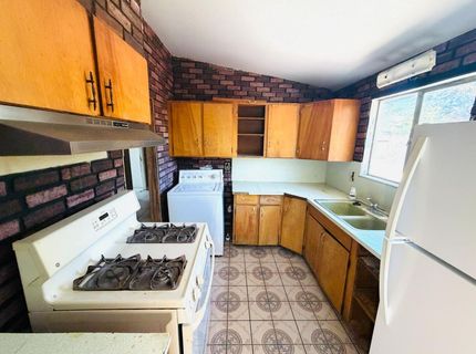 3728 Floral Dr, North Highlands, CA 95660 Photo