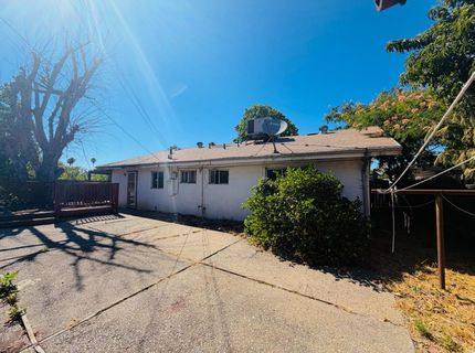 3728 Floral Dr, North Highlands, CA 95660 Photo