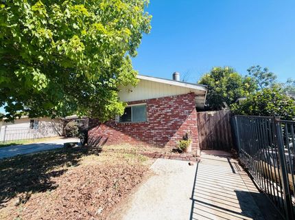 3728 Floral Dr, North Highlands, CA 95660 Photo