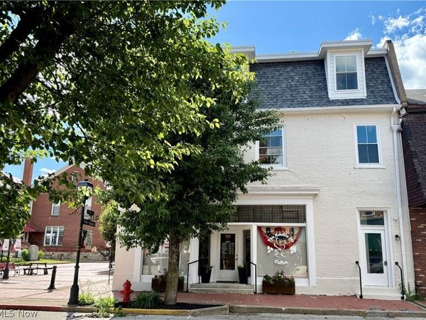 701 Charles Street, Unit Apt B, Wellsburg, WV 26070