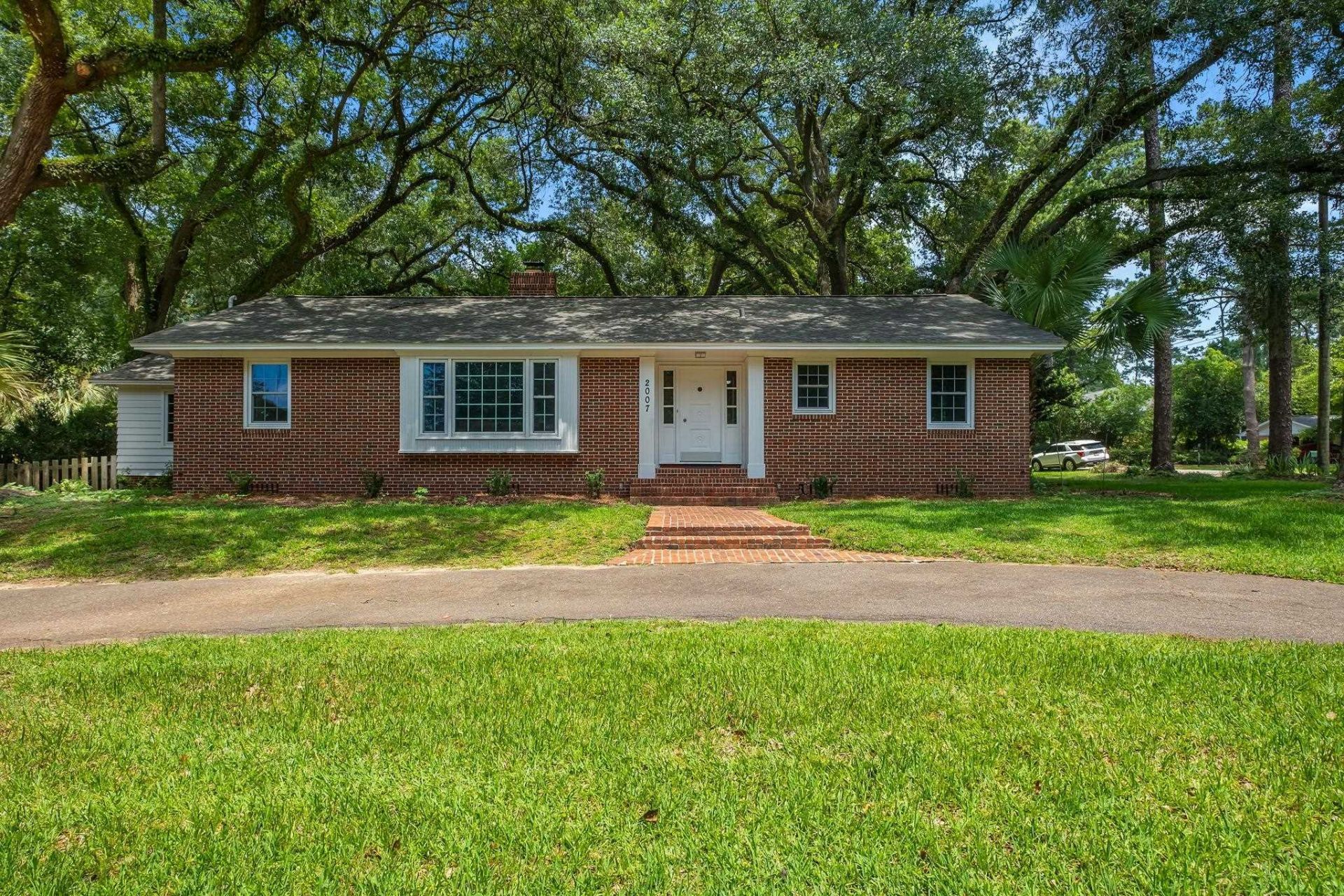 2007 Lee Avenue, Tallahassee, FL 32308 Photo