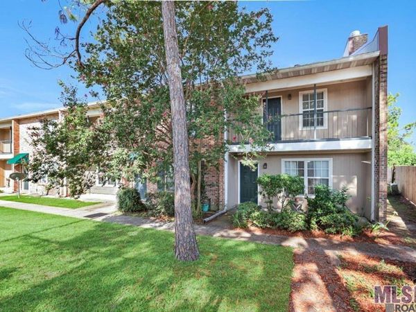 4625 Parkoaks Dr, Baton Rouge, LA 70816