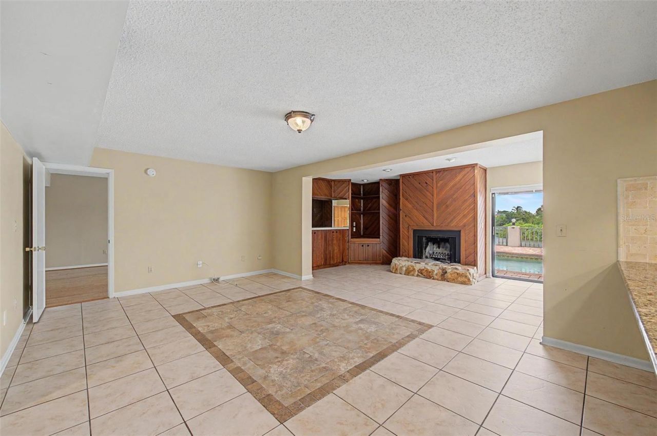 7011 Pelican Island Drive, Tampa, FL 33634 Photo