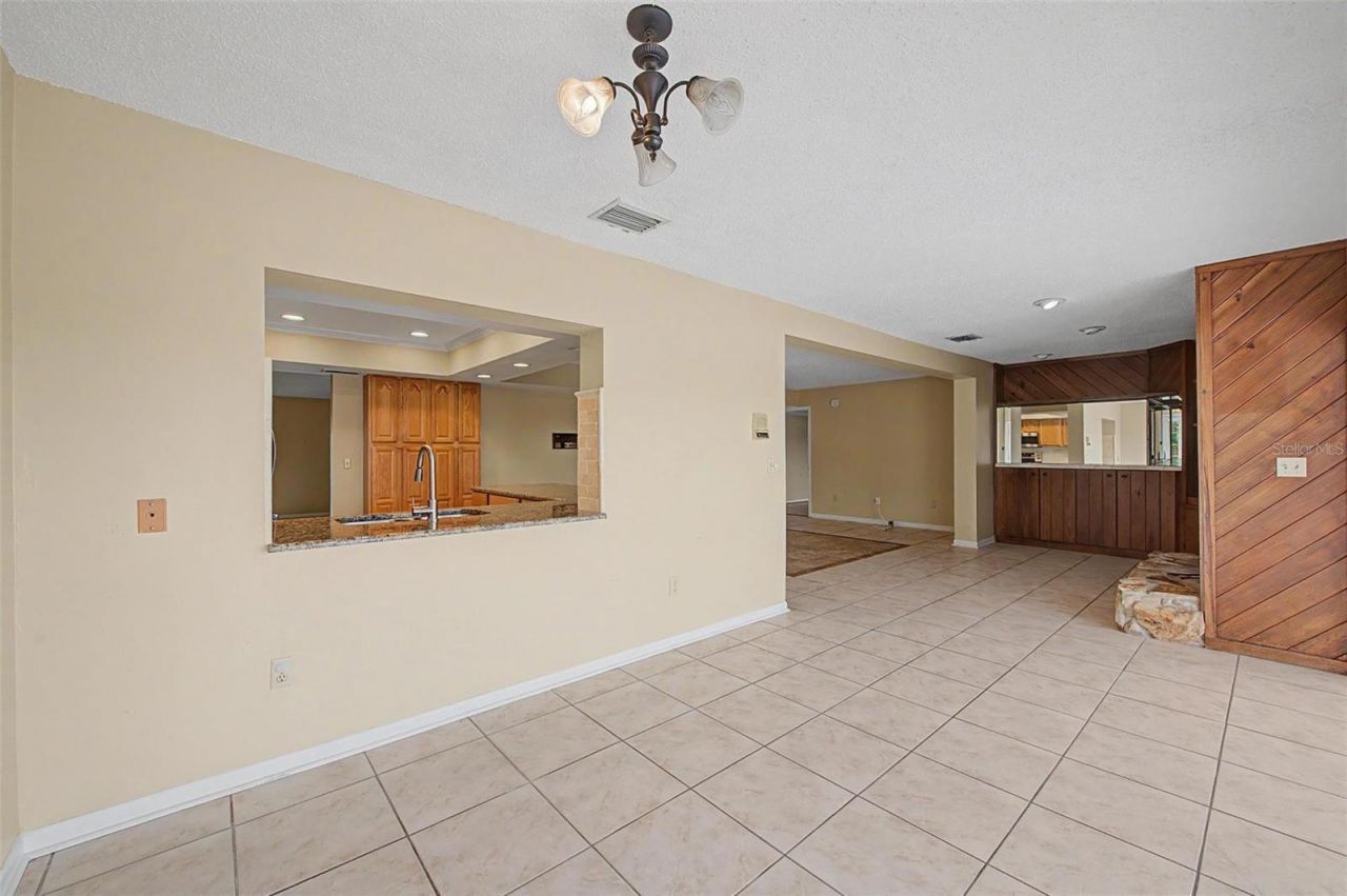 7011 Pelican Island Drive, Tampa, FL 33634 Photo