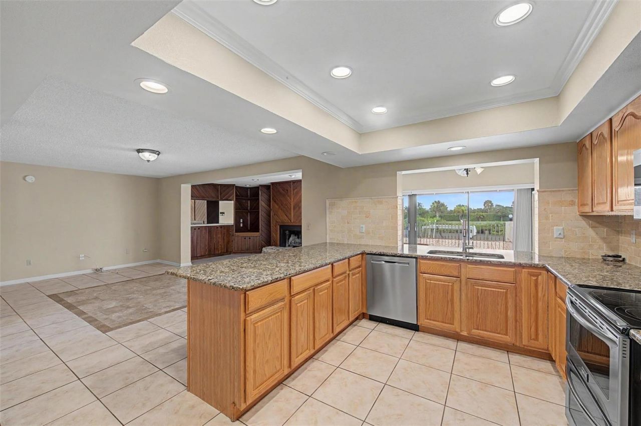 7011 Pelican Island Drive, Tampa, FL 33634 Photo