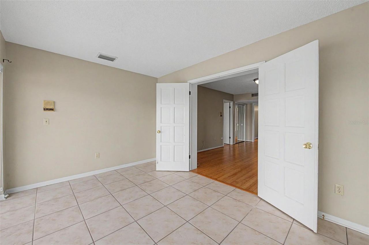 7011 Pelican Island Drive, Tampa, FL 33634 Photo