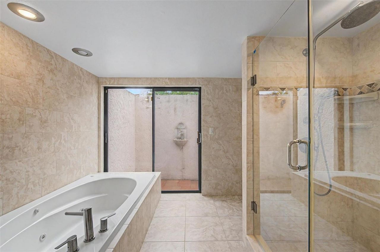 7011 Pelican Island Drive, Tampa, FL 33634 Photo