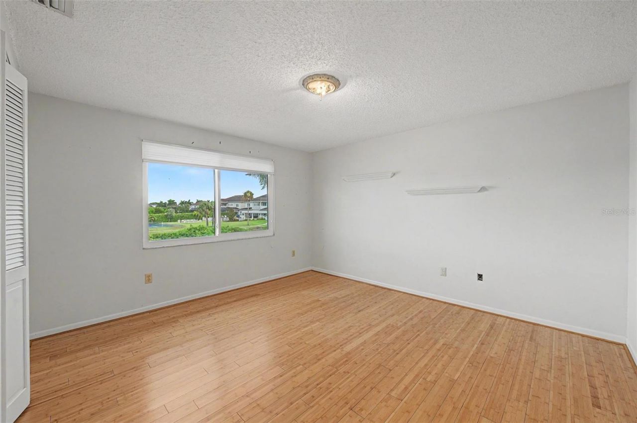 7011 Pelican Island Drive, Tampa, FL 33634 Photo