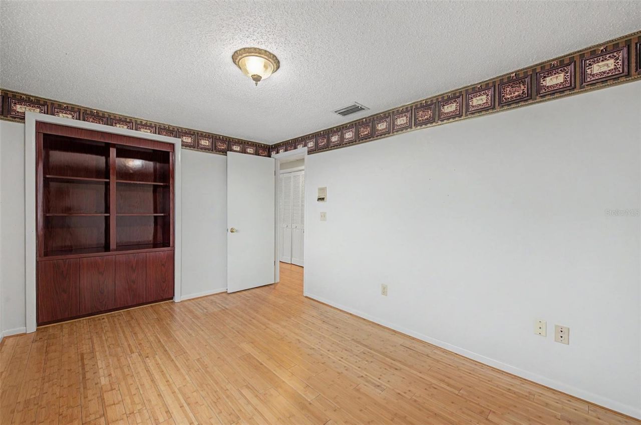 7011 Pelican Island Drive, Tampa, FL 33634 Photo