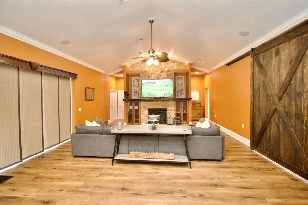 32112 Jack Russell Court, Dade City, FL 33525 Photo