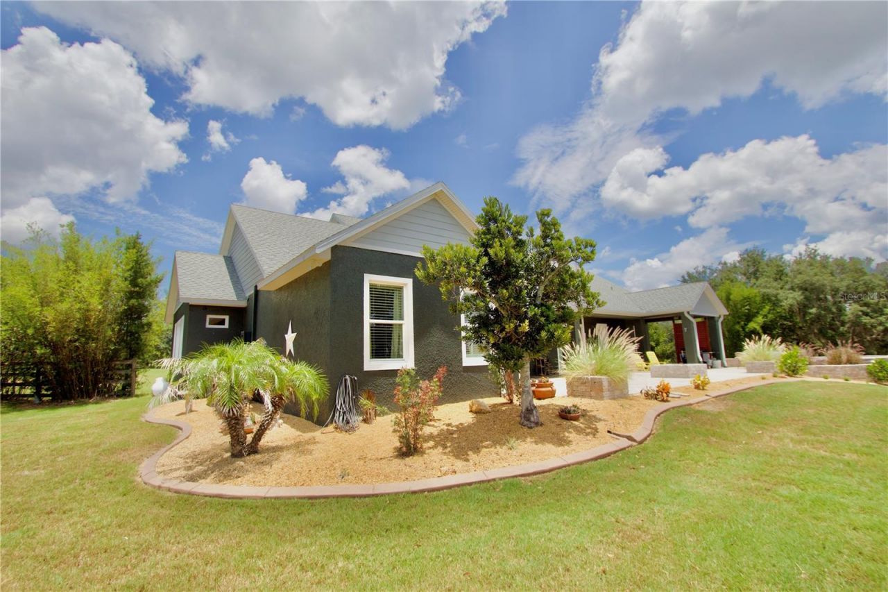 32112 Jack Russell Court, Dade City, FL 33525 Photo