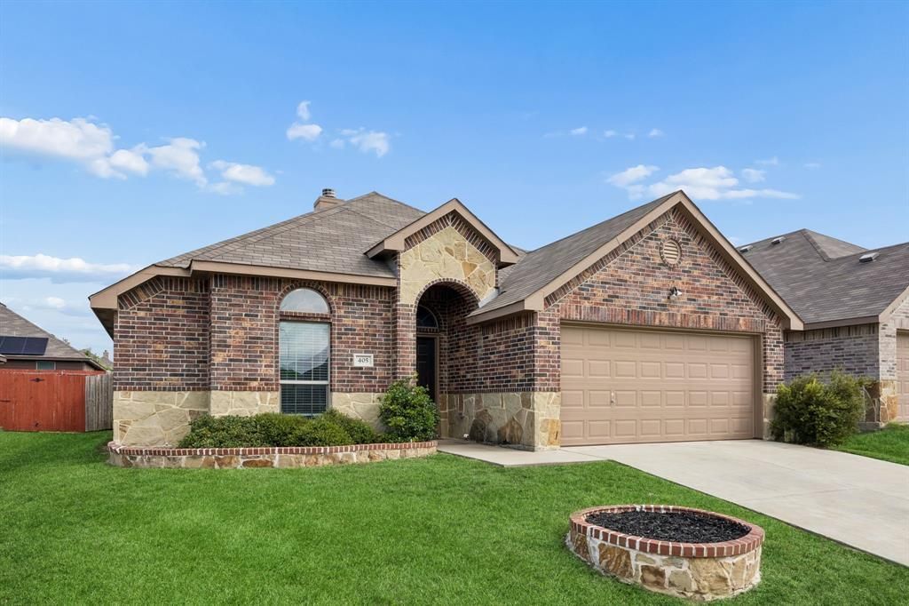 405 Rodger Street, Wilmer, TX 75172 Main Photo
