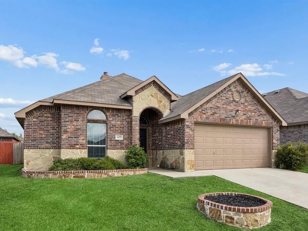405 Rodger Street, Wilmer, TX 75172