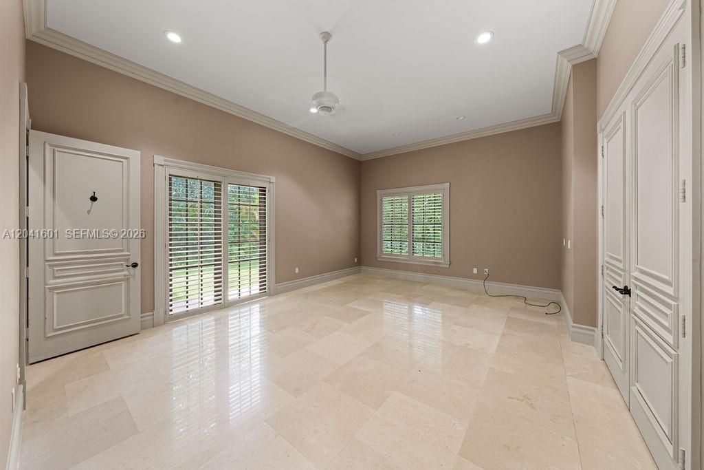9001 SW 59th Ct, Pinecrest, FL 33156 Photo