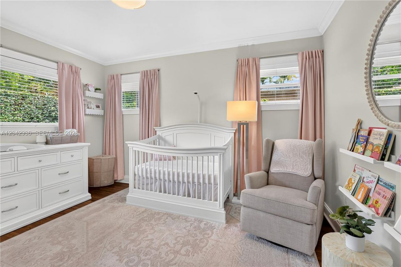 4943 Riviera Dr., Coral Gables, FL 33146 Photo