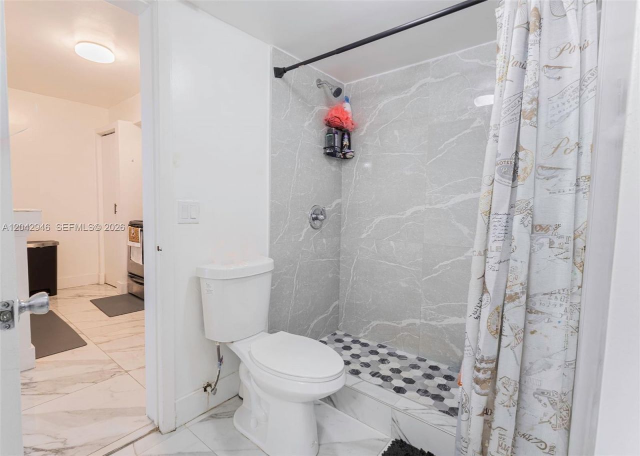 15241 SW 80th St , Unit 207, Miami, FL 33193 Photo