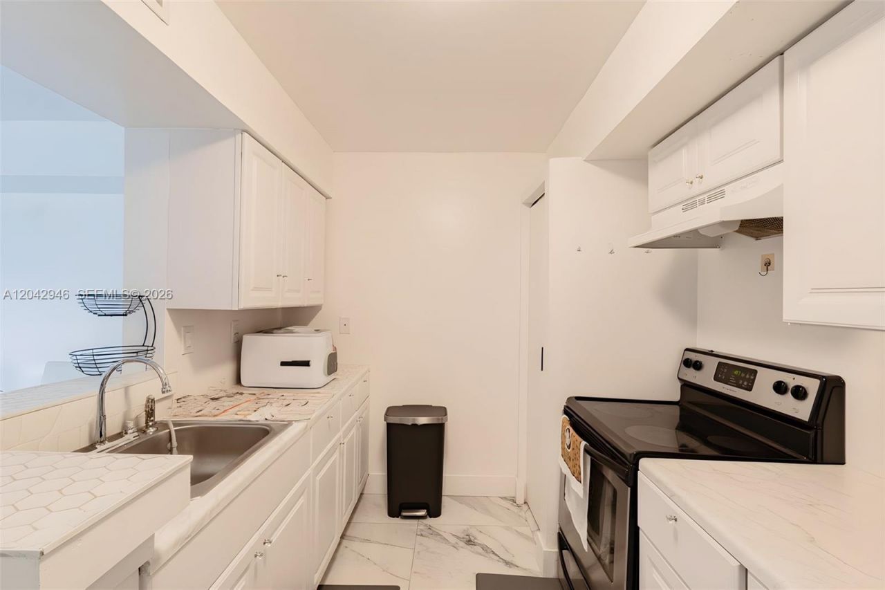 15241 SW 80th St , Unit 207, Miami, FL 33193 Photo