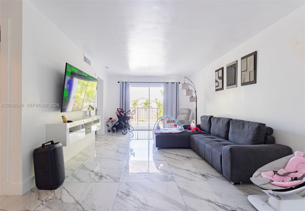 15241 SW 80th St , Unit 207, Miami, FL 33193 Photo