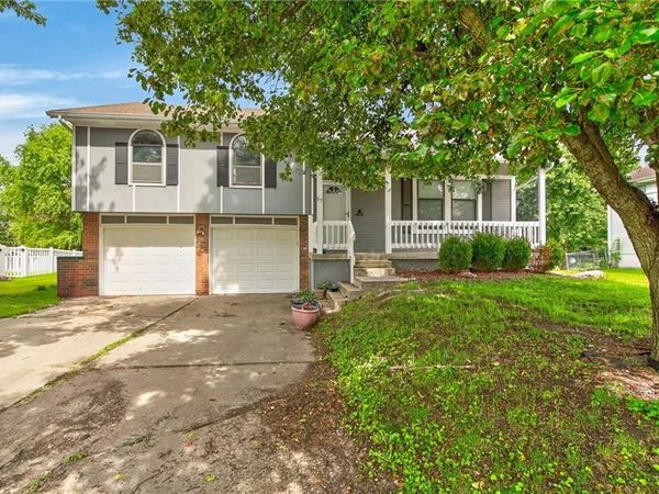 87 Oak Street, Garden City, MO 64747