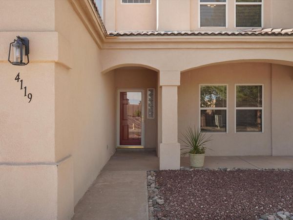 4119 Arapahoe Avenue NW, Albuquerque, NM 87114