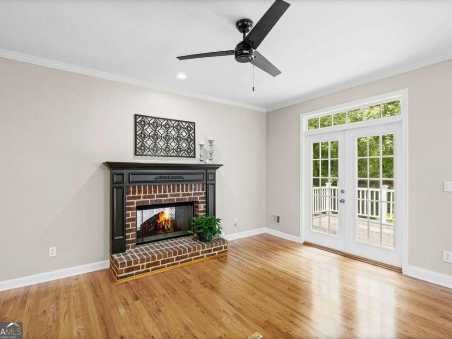 Property Image 32