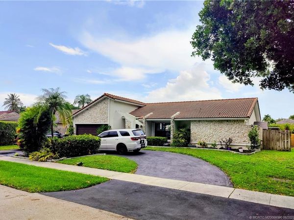 9780 NW 10th Street , Fort Lauderdale, FL 33322