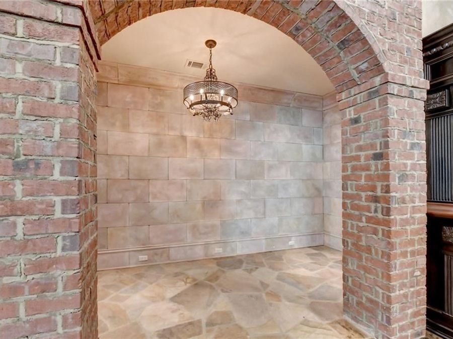 Property Image 118