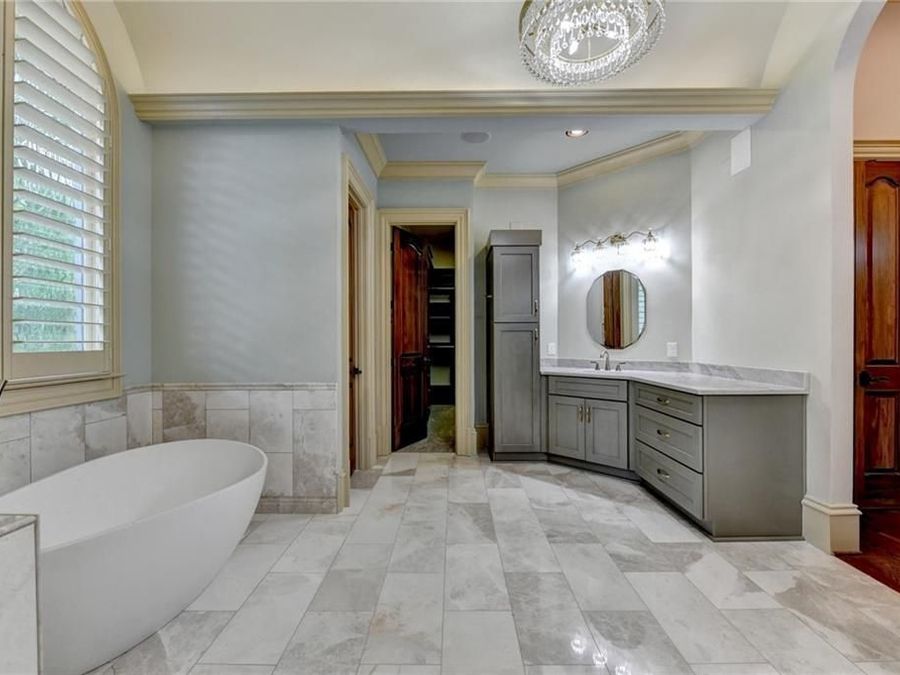 Property Image 64