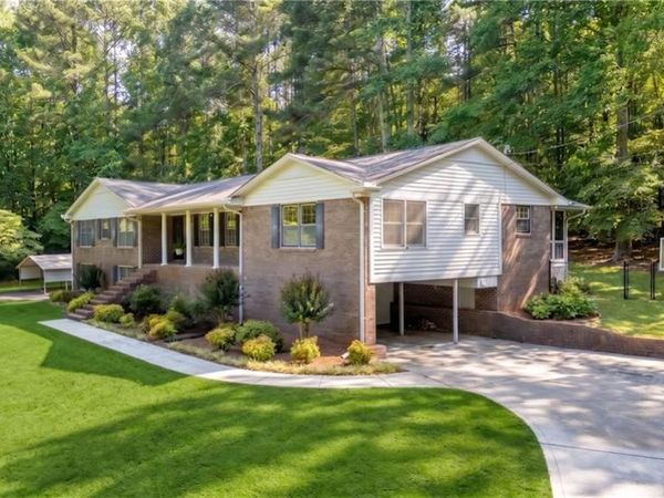 75 Wildwood Way , Dallas, GA 30157